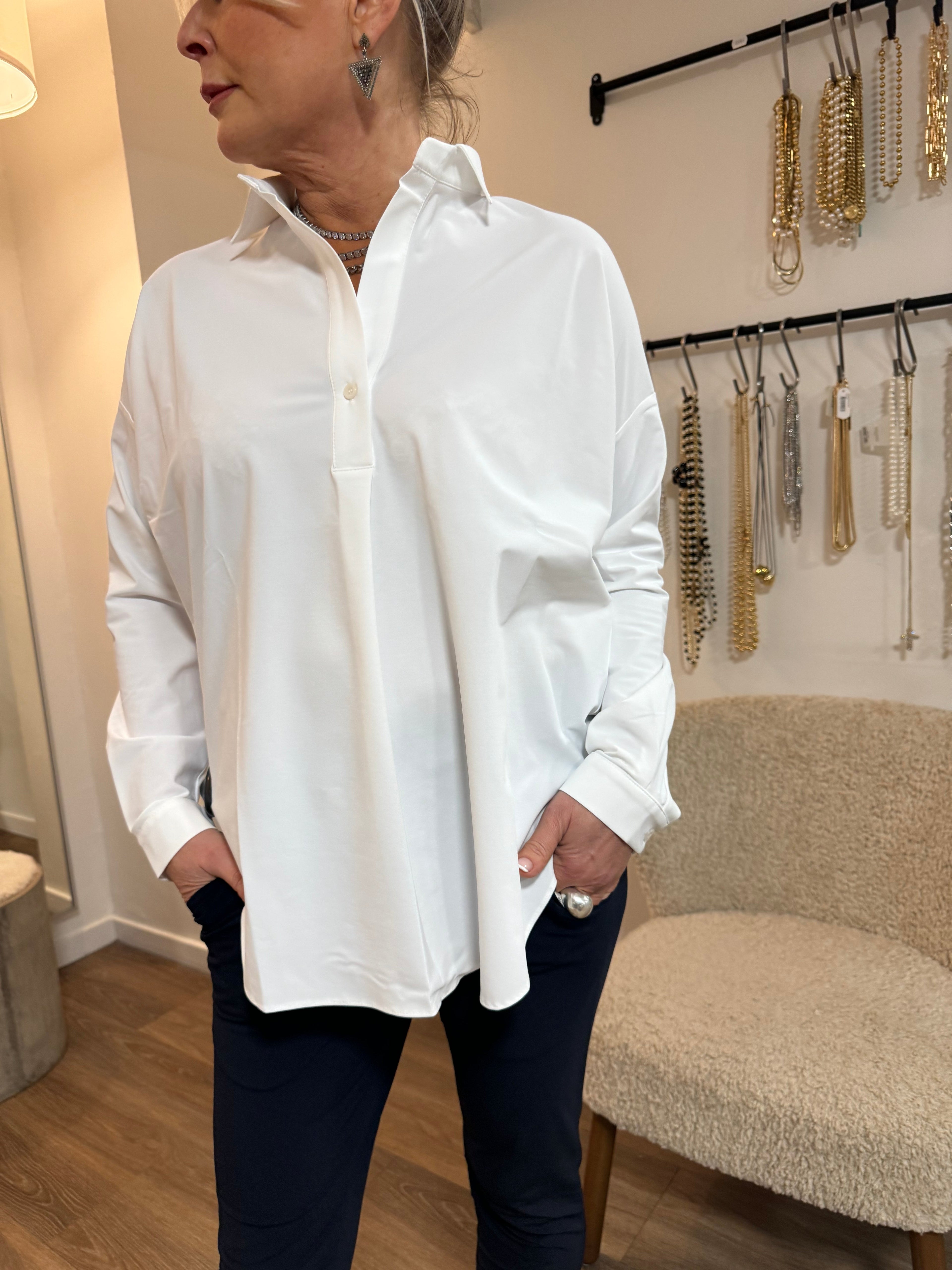 Penn & Ink Magda Weiß