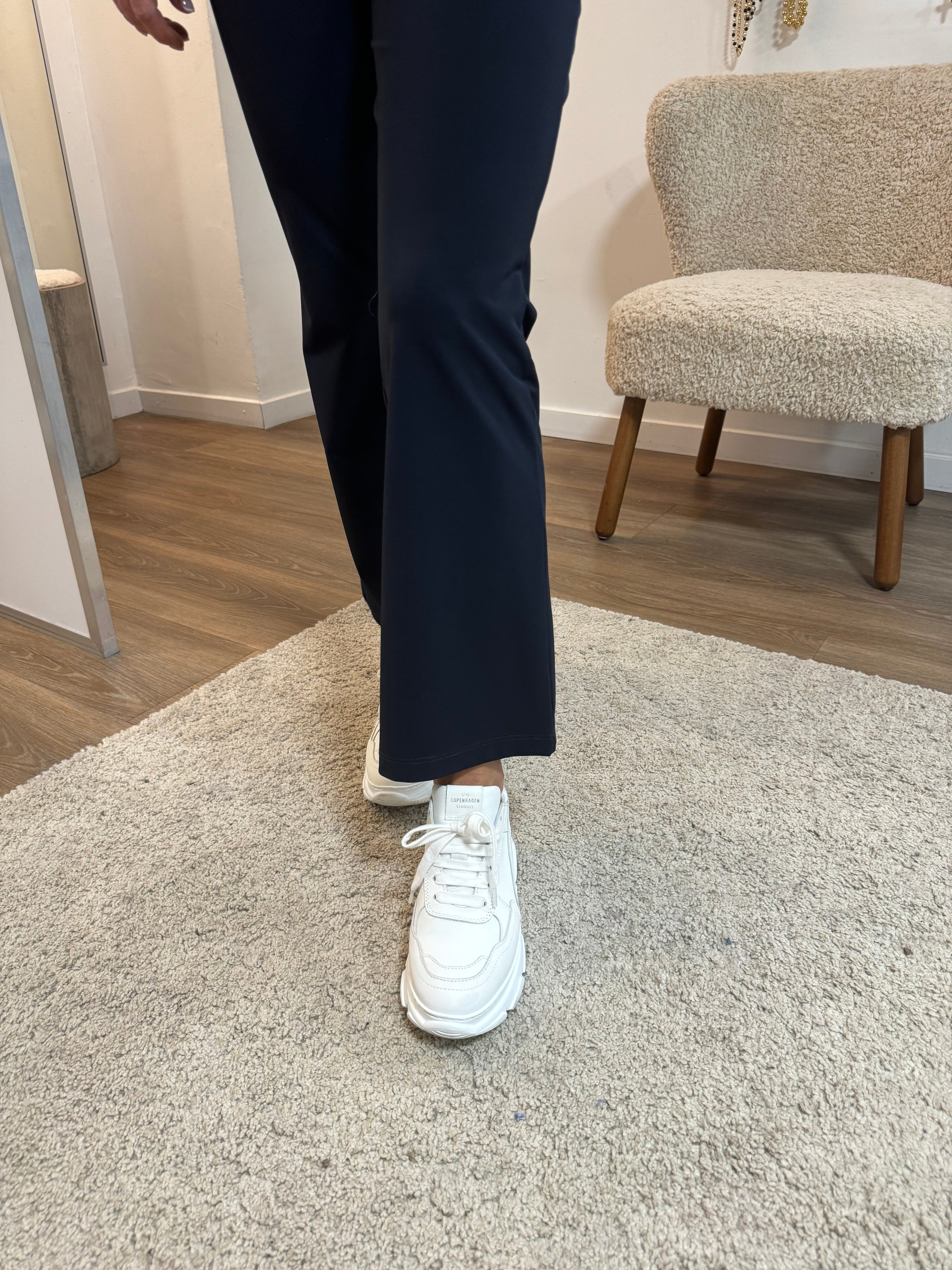 Penn & Ink Lotta Hose Marineblau