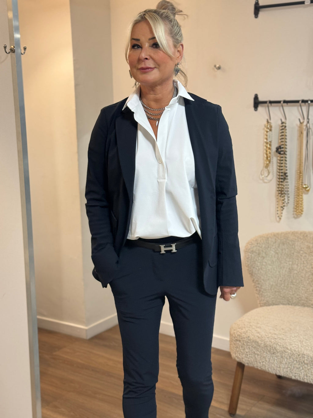 Penn & Ink Magda Weiß