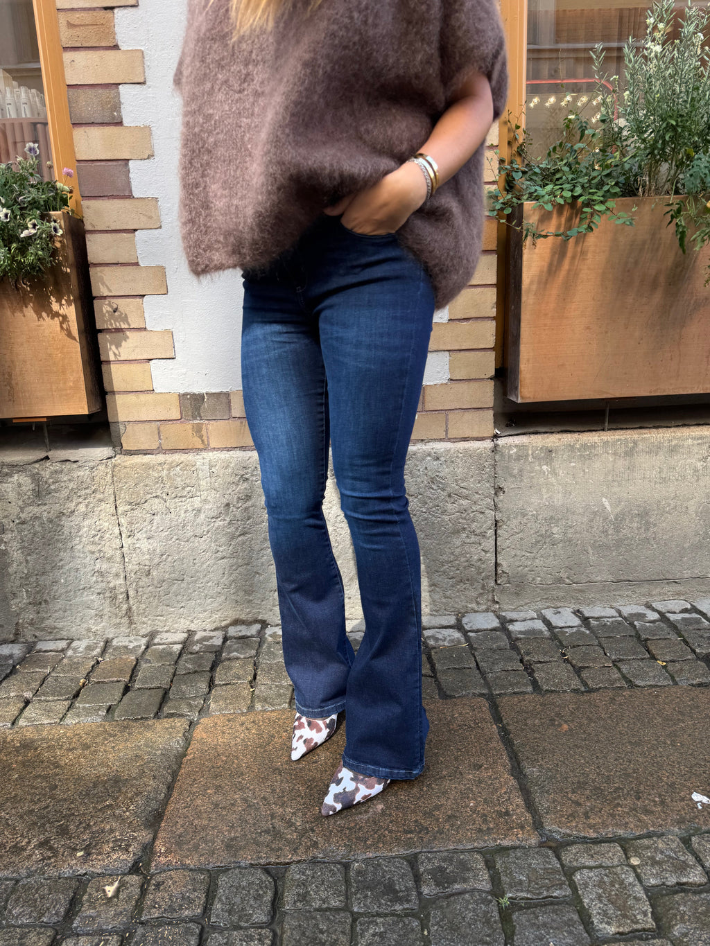 LOIS RAVAL MACRONI NEBEL