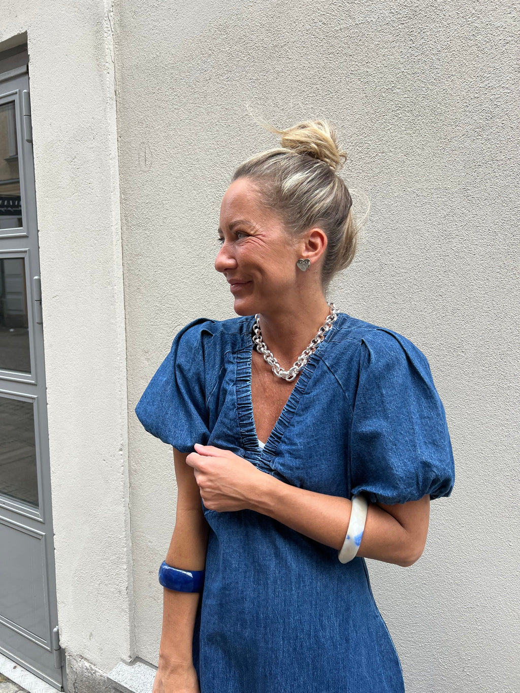 Neo Noir Kleid Illana Denim Blue