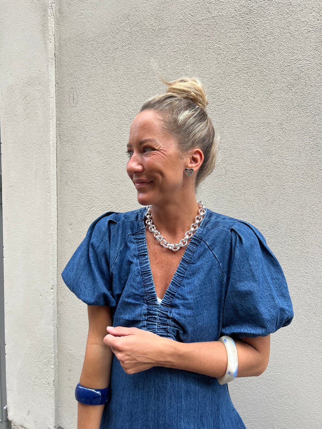 Neo Noir Kleid Illana Denim Blue